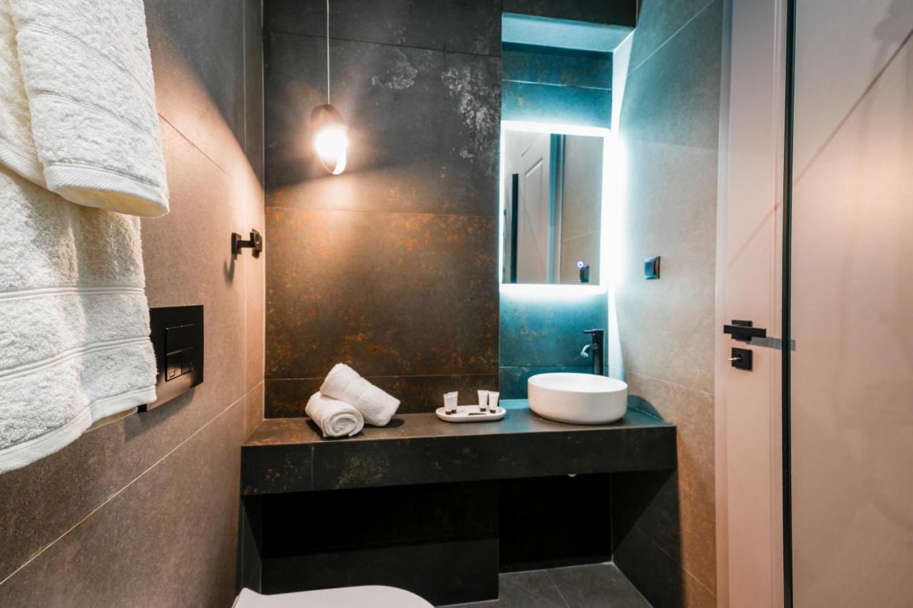 Casa Divinus Suites Aten Exteriör bild
