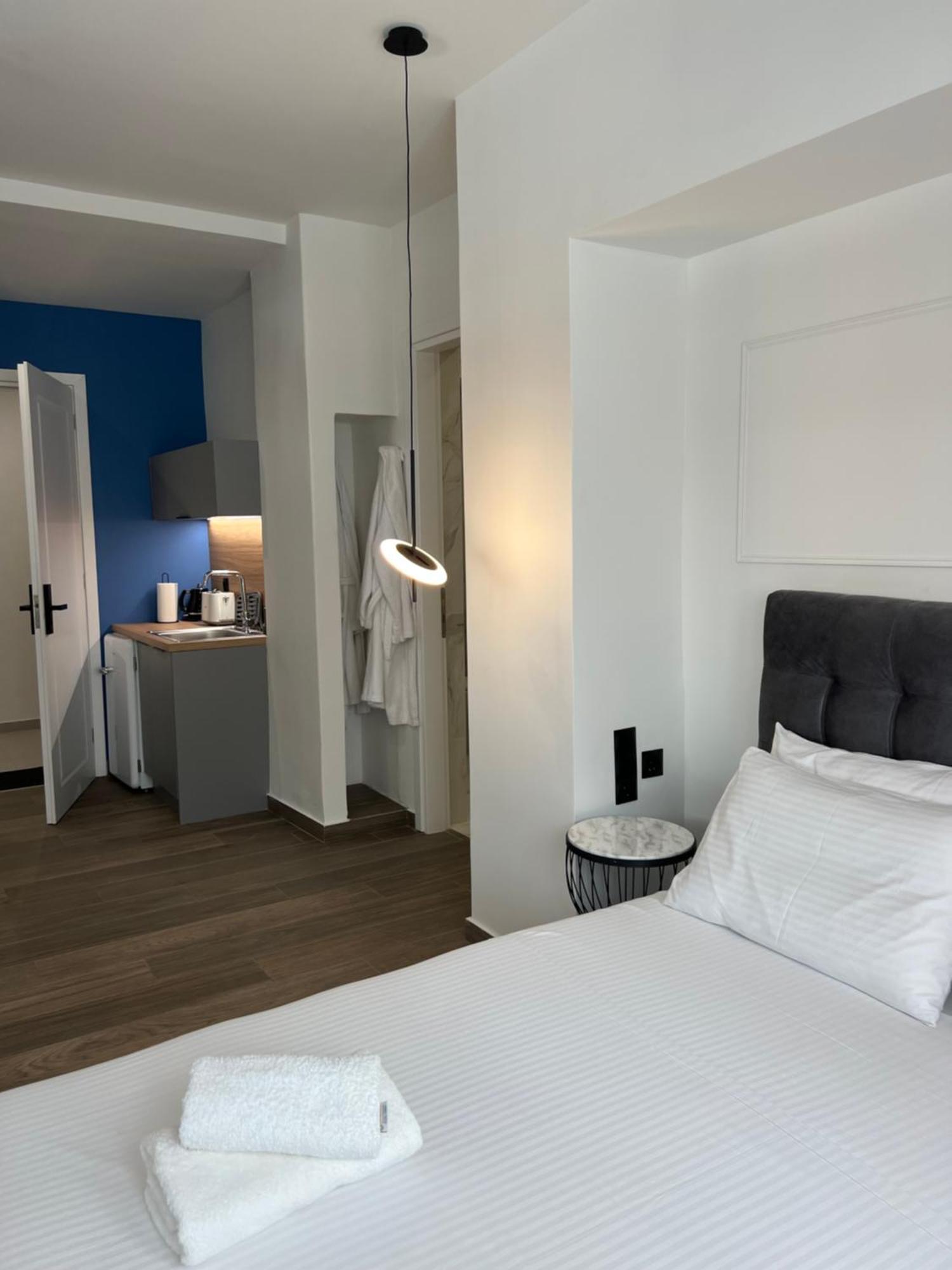 Casa Divinus Suites Aten Exteriör bild